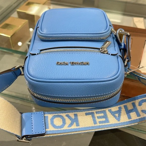 MICHAEL KORS Jet Set Medium Leather Crossbody Bag Flight
Sth Pacific
NWT - Picture 8 of 16